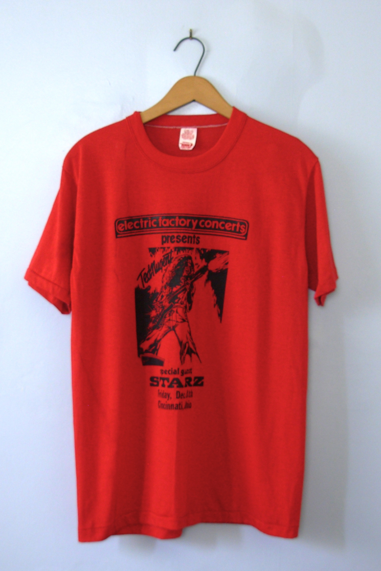 red band tee