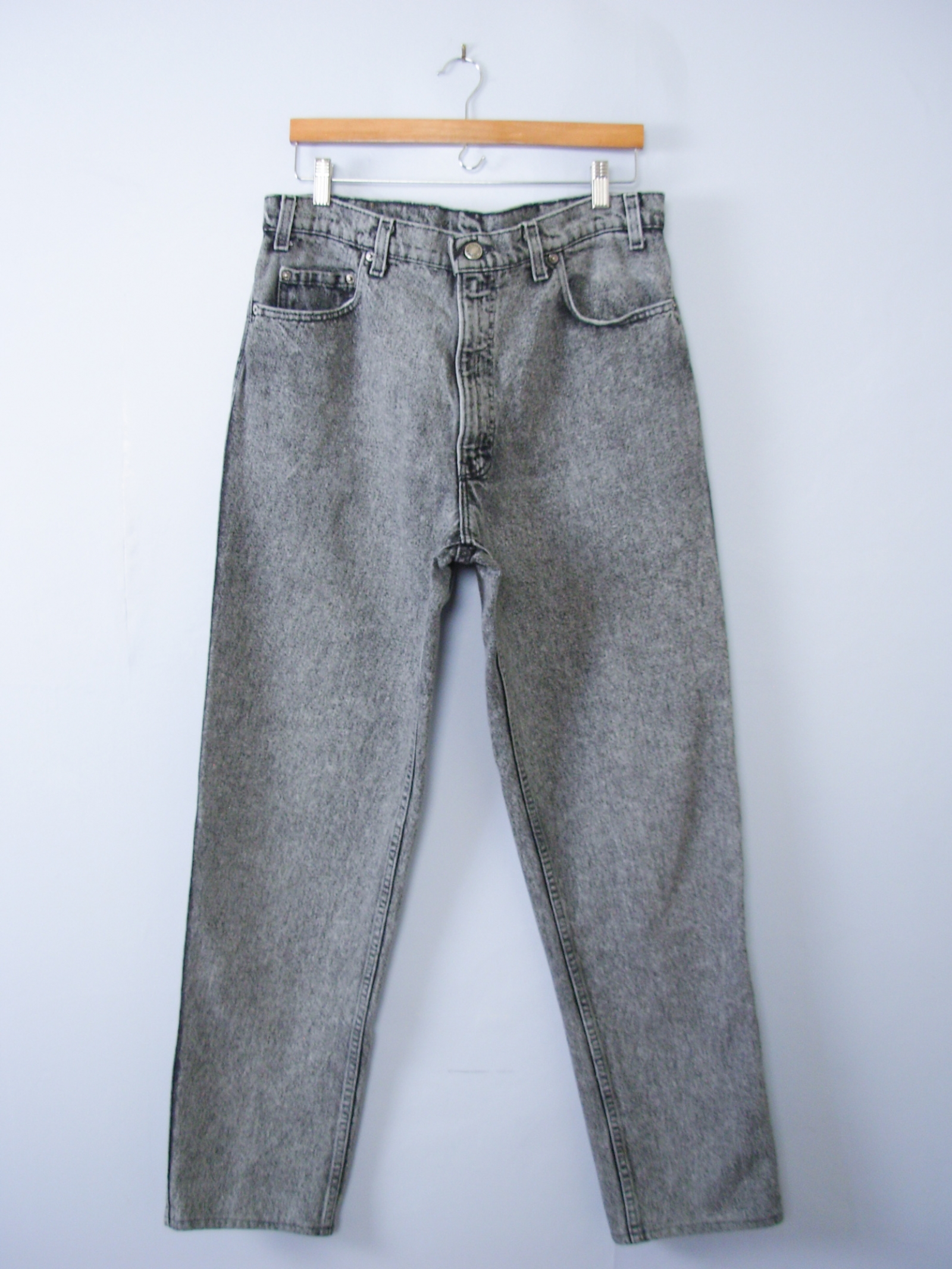 Vintage 90's Levi's 540 black acid wash straight leg jeans, men's size 36 |  Manor Vintage