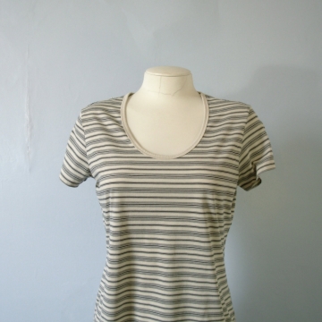 Vintage 90's beige and black striped shirt, size medium / large