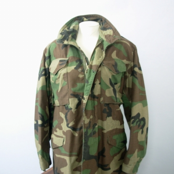 Vintage 1980's camo army jacket, military anorak coat, camouflage winter coat, M65 field jacket, men's size small