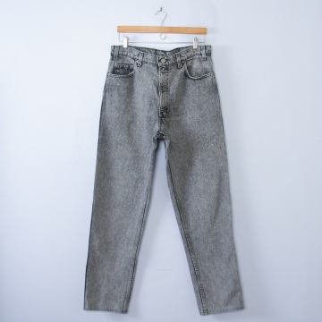 Vintage 90's Levi's 540 black acid wash straight leg jeans, men's size 36
