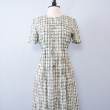 90's floral green plaid dress, women's size medium
