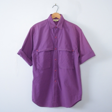 Vintage 90's short sleeved purple button up shirt, men's size small