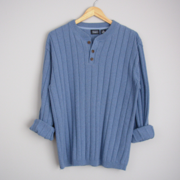 90's light blue henley sweater, men's size XL