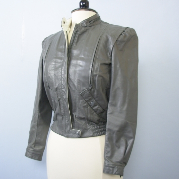 70's grey leather cropped jacket, women's medium / small