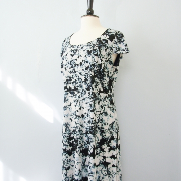 Y2K black and white cyber floral dress, women's size XL