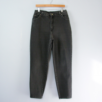 90's high waisted black stretch jeans with tapered leg, women's size 16 / 18
