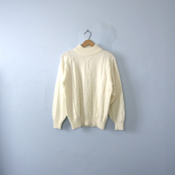 Vintage 80's off white wool sweater, oversized sweater, women's size medium