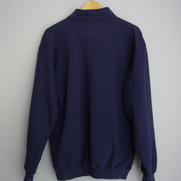 90's Eddie Bauer navy blue sweatshirt with pockets, men's size small