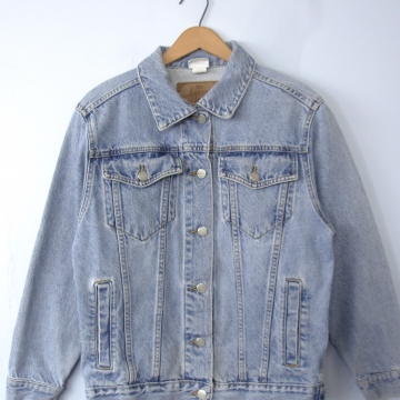 Vintage 90's grunge denim jacket, oversized jean jacket, women's size xs / small