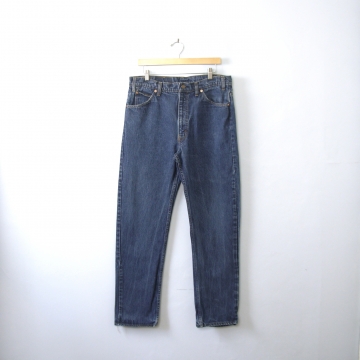 Vintage 80's Levi's 505 jeans, dark blue denim straight leg jeans, men's size 36
