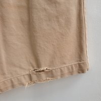 1990 INC distressed pleated khaki shorts, size 34