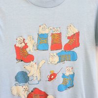 1987 kittens in boots distressed tee shirt, size small