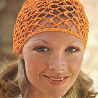 1970's crochet triangle scarf