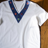 80's bedazzled white tee shirt, women's size medium