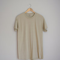 90's plain khaki tee shirt, men's size medium