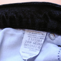 Vintage 90's high waisted black jeans with tapered leg, plus sized women's size 24 / 22