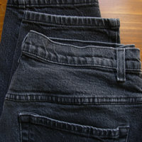 90's high waisted black stretch jeans with tapered leg, women's size 16 / 18