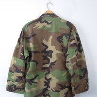Vintage 90's camo jacket, army jacket, military camouflage fatigues, camo shirt, size medium - short