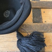 1940 New Cap Henry Pollak black wool beret tilt hat