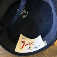 1960 Paris Boutique navy blue fur felt driving hat