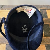 1960 Paris Boutique navy blue fur felt driving hat