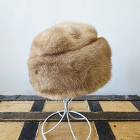 1950 Pogue's of Cincinnati mink fur pill box hat