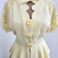 1940 pale yellow peplum blouse + skirt set, size xs