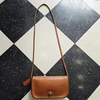 1980 COACH Dinky brown leather crossbody bag