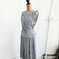 1940 gingham peplum blouse + pleated skirt set, size small