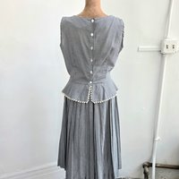 1940 gingham peplum blouse + pleated skirt set, size small