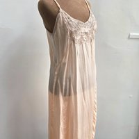1948 peach slip dress with lace trim, size medium