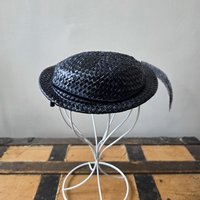 1940 dark blue navy fascinator hat with feather