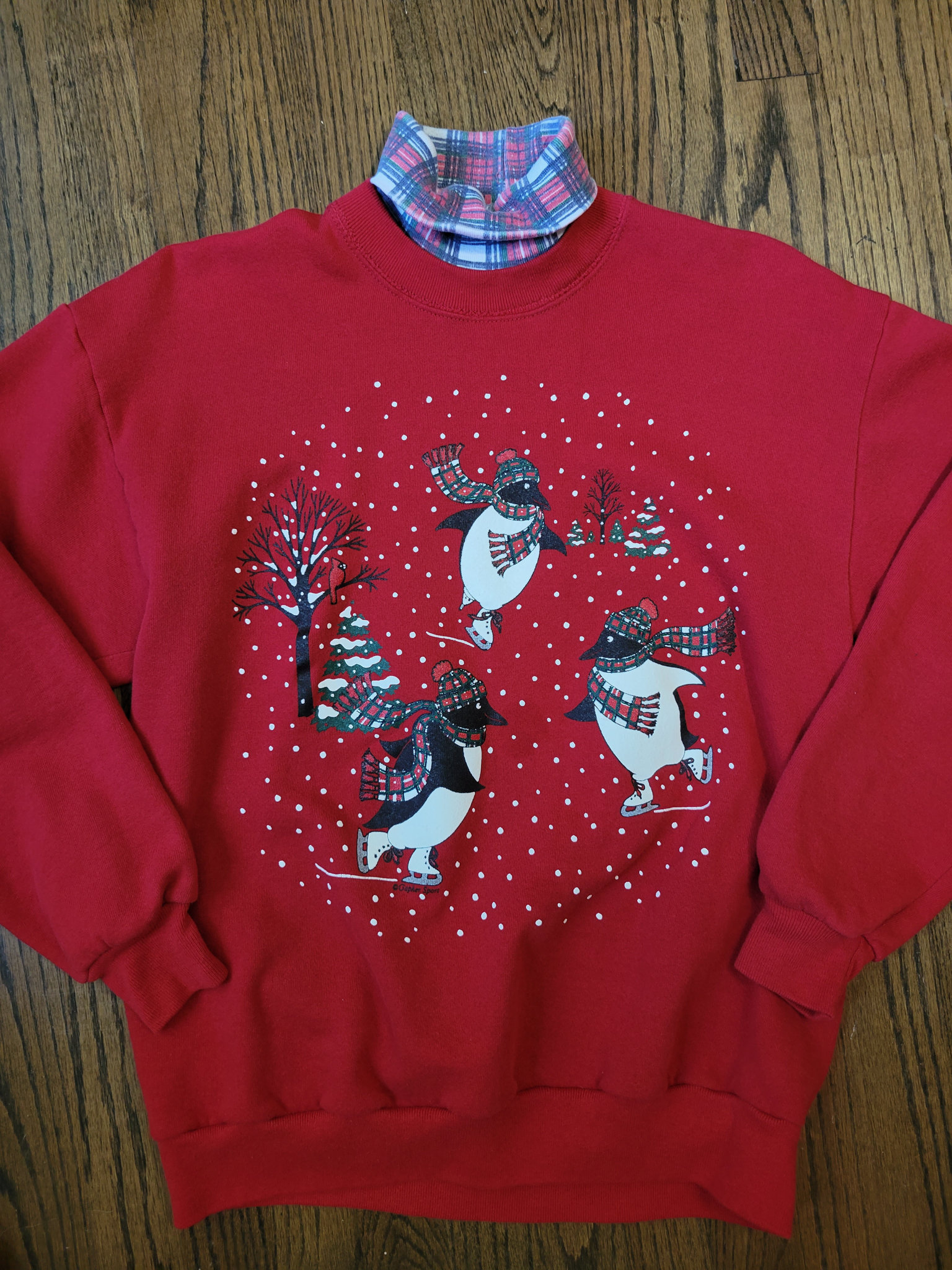 80's cute penguin Christmas sweatshirt, women's size large