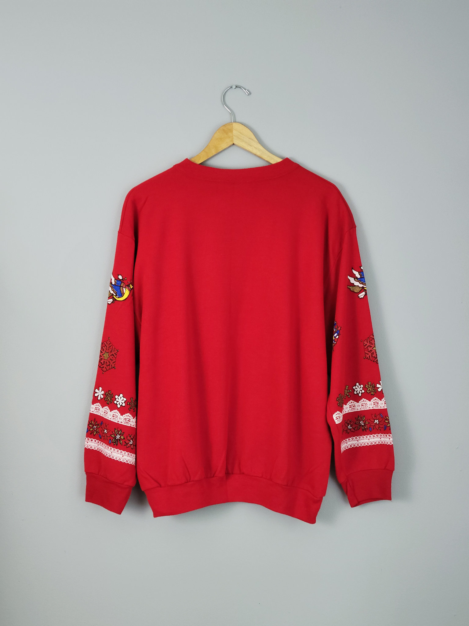 80's red Christmas sweatshirt, women's size large