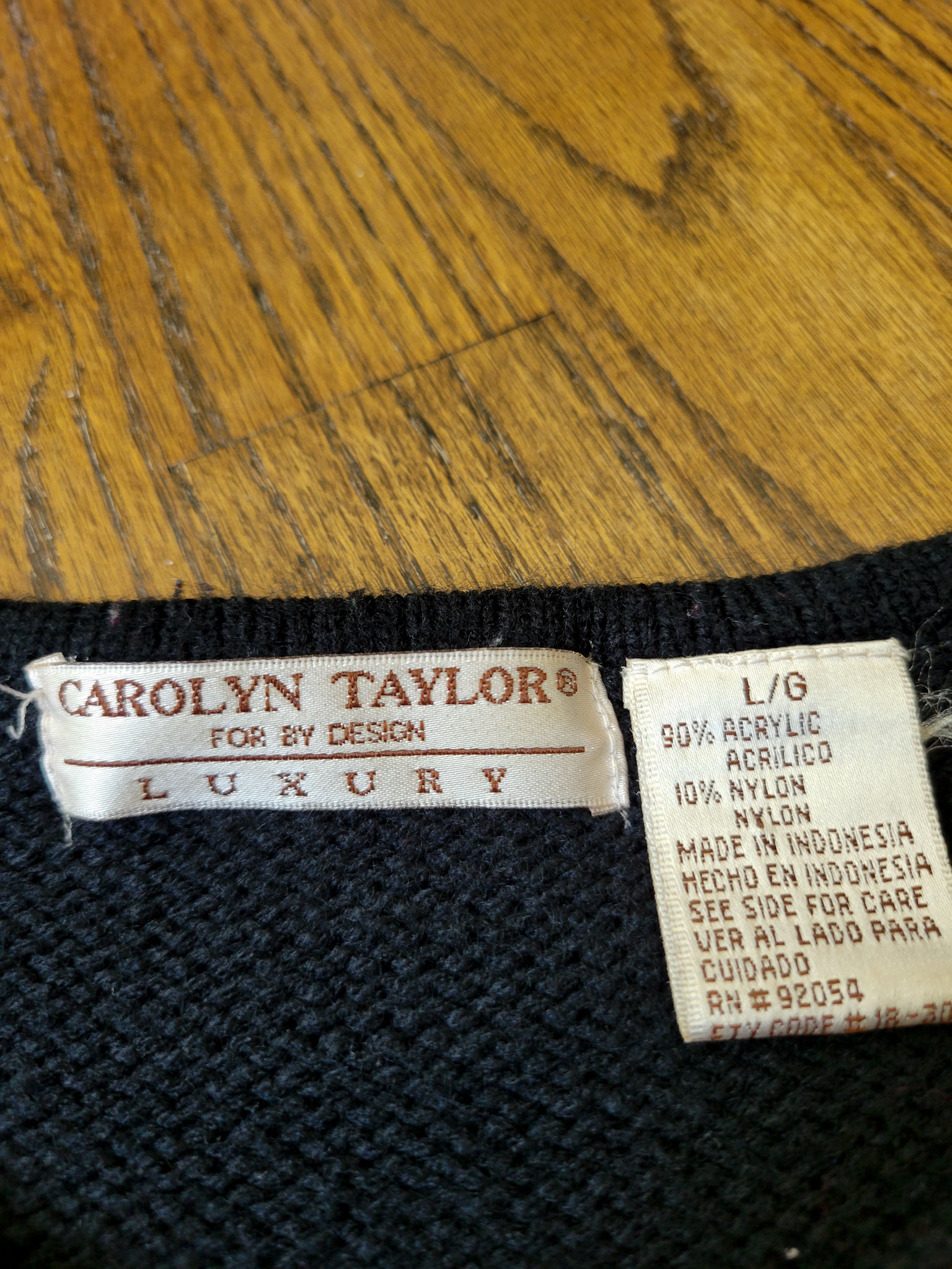 90's black and red houndstooth sweater, women's large