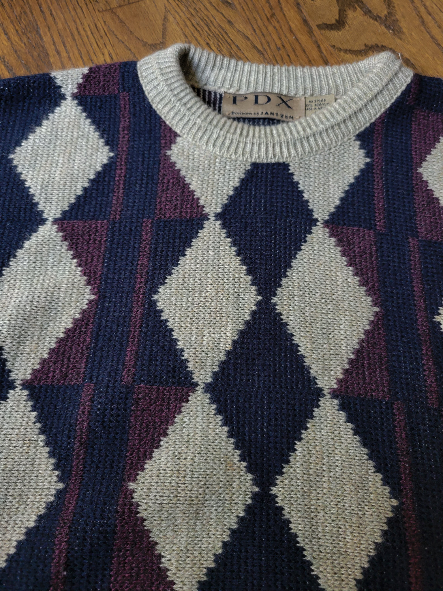 90's oversized argyle sweater, men's large