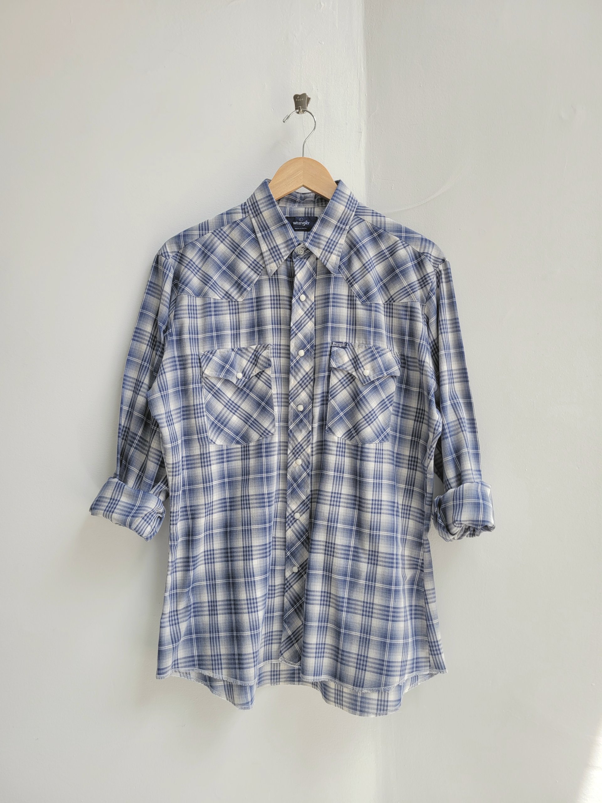 1970 Wrangler plaid button up shirt with pearl snaps, size large