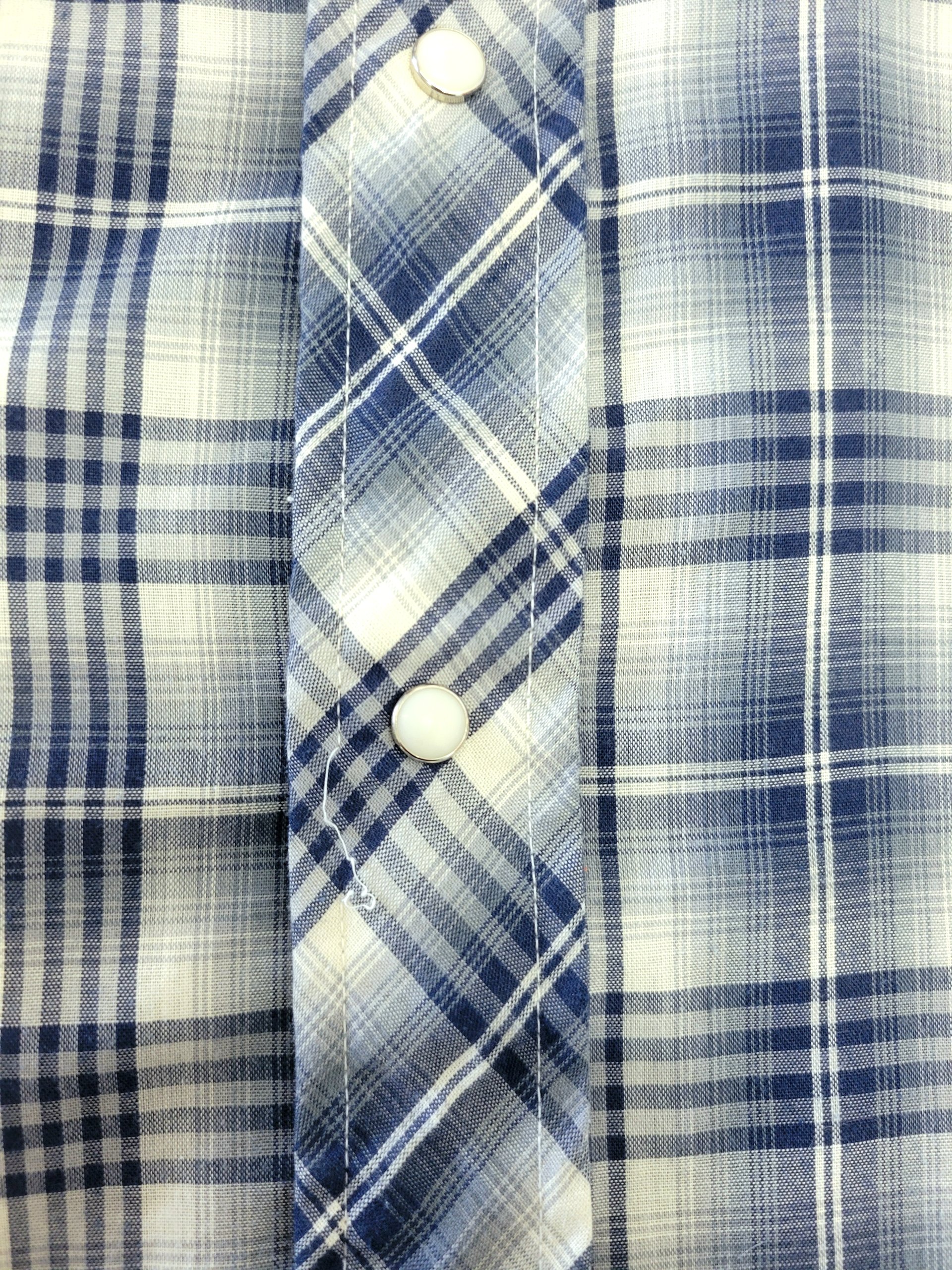 1970 Wrangler plaid button up shirt with pearl snaps, size large