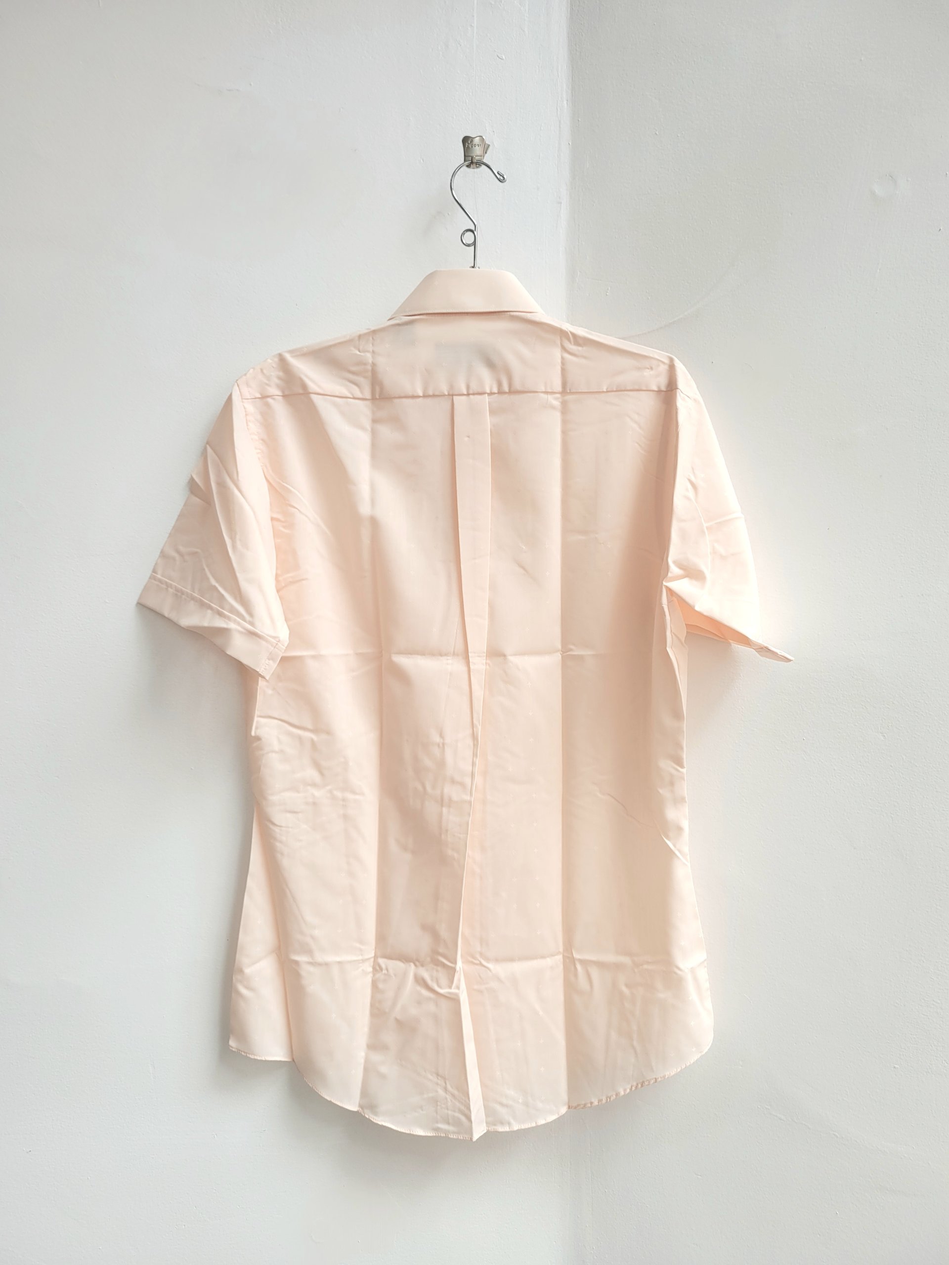 1970 Charter Member peach button up shirt, medium