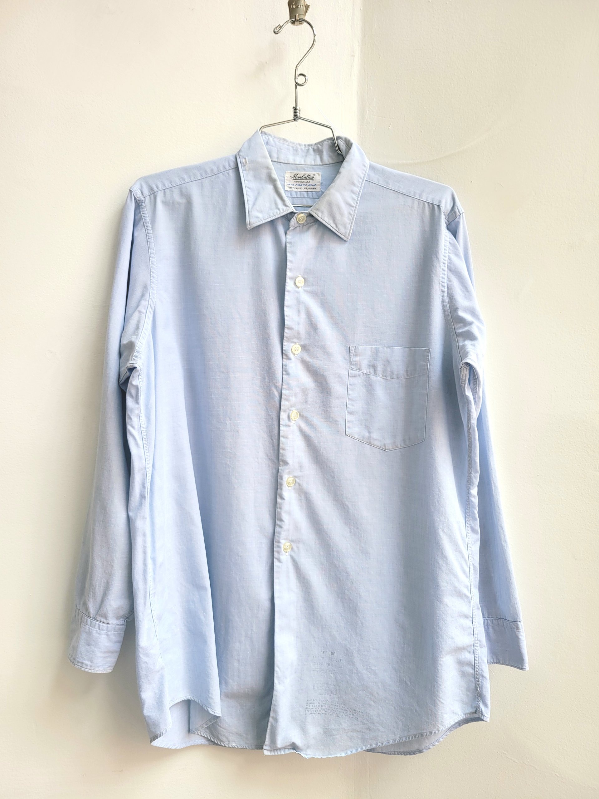 1960 Manhattan Air Force blue button up shirt, medium