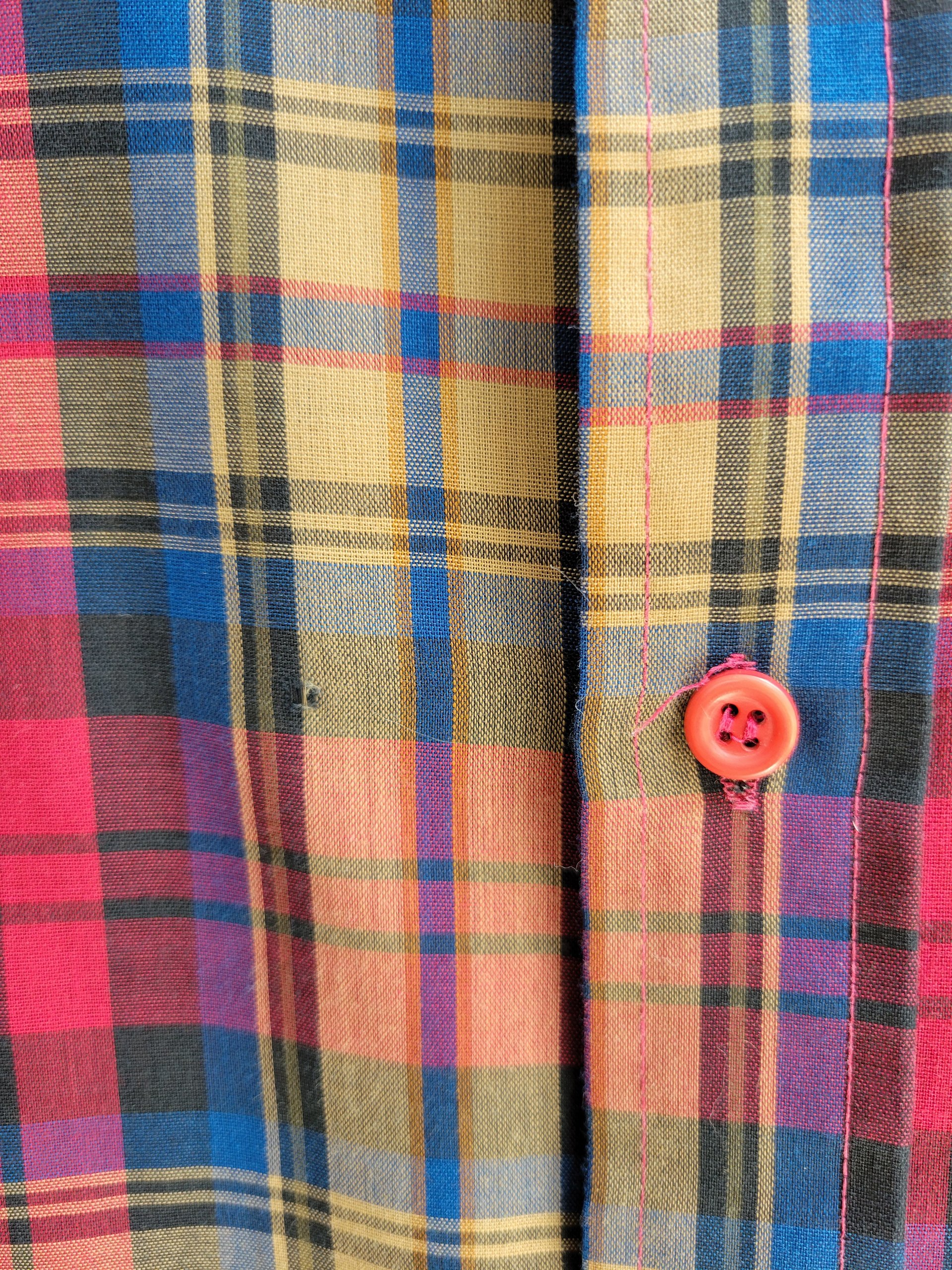 1980 Timber Ridge red plaid button up shirt, medium