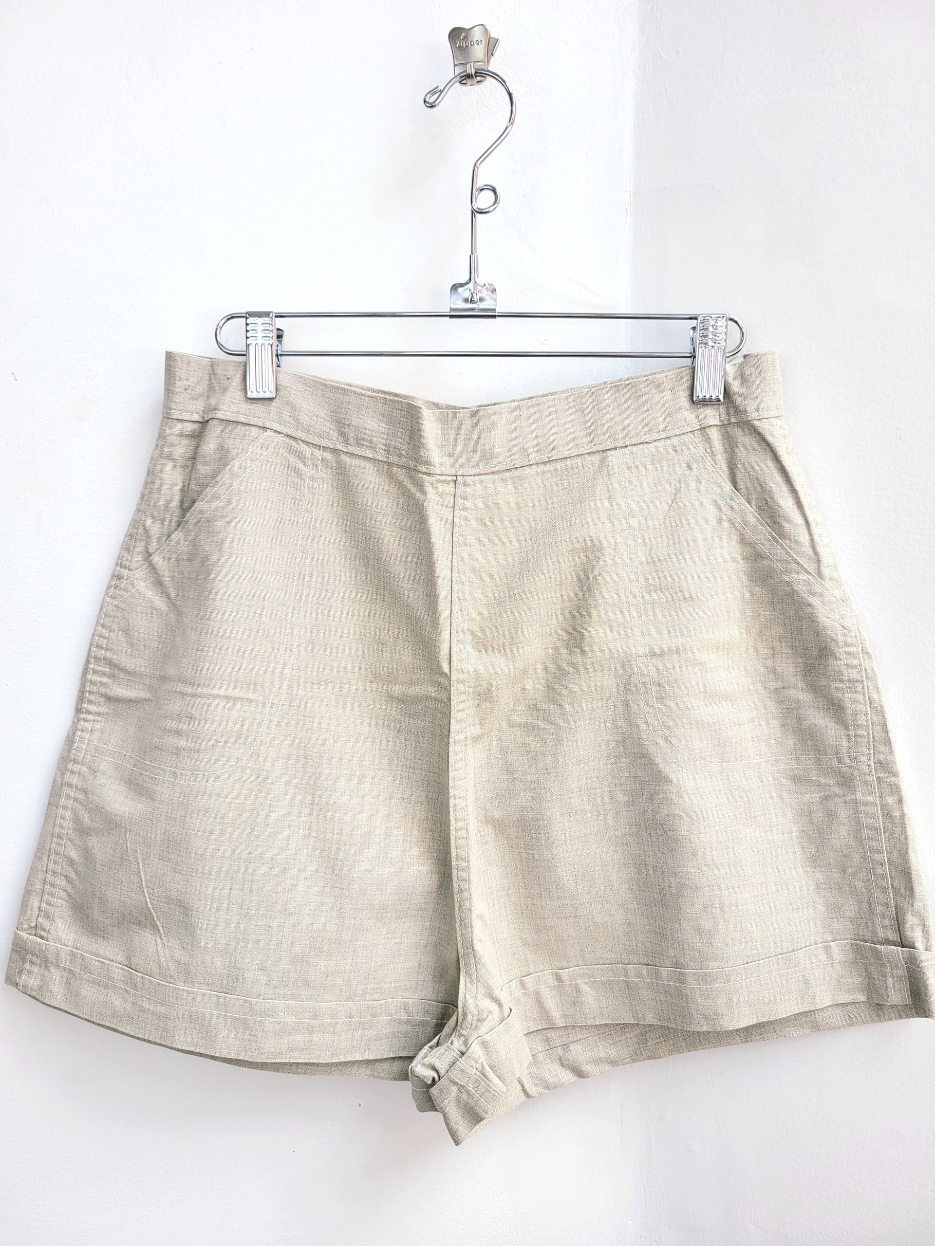 1940 Lee high waisted khaki shorts, 28