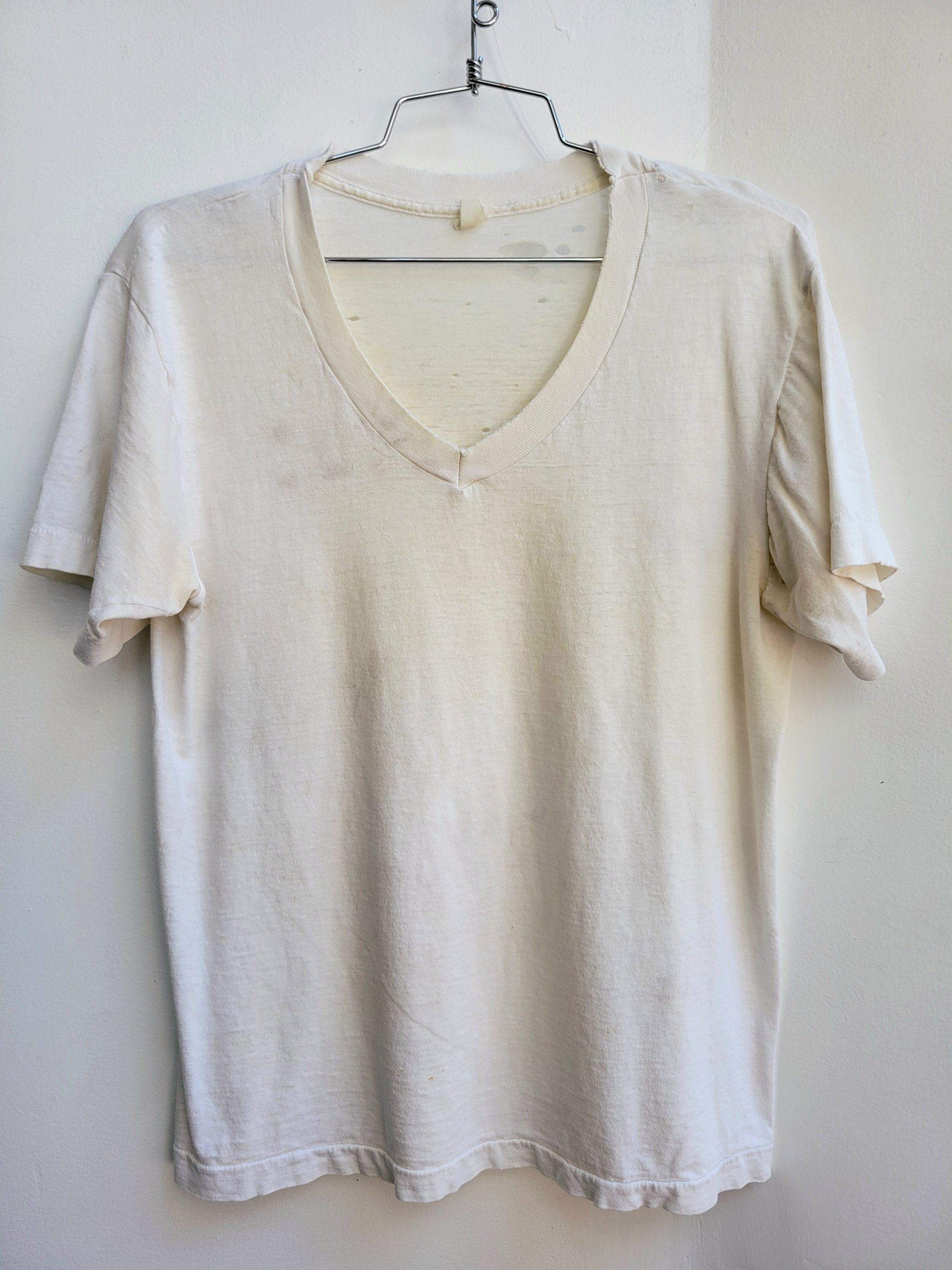 1970 thrashed white tee shirt, size small