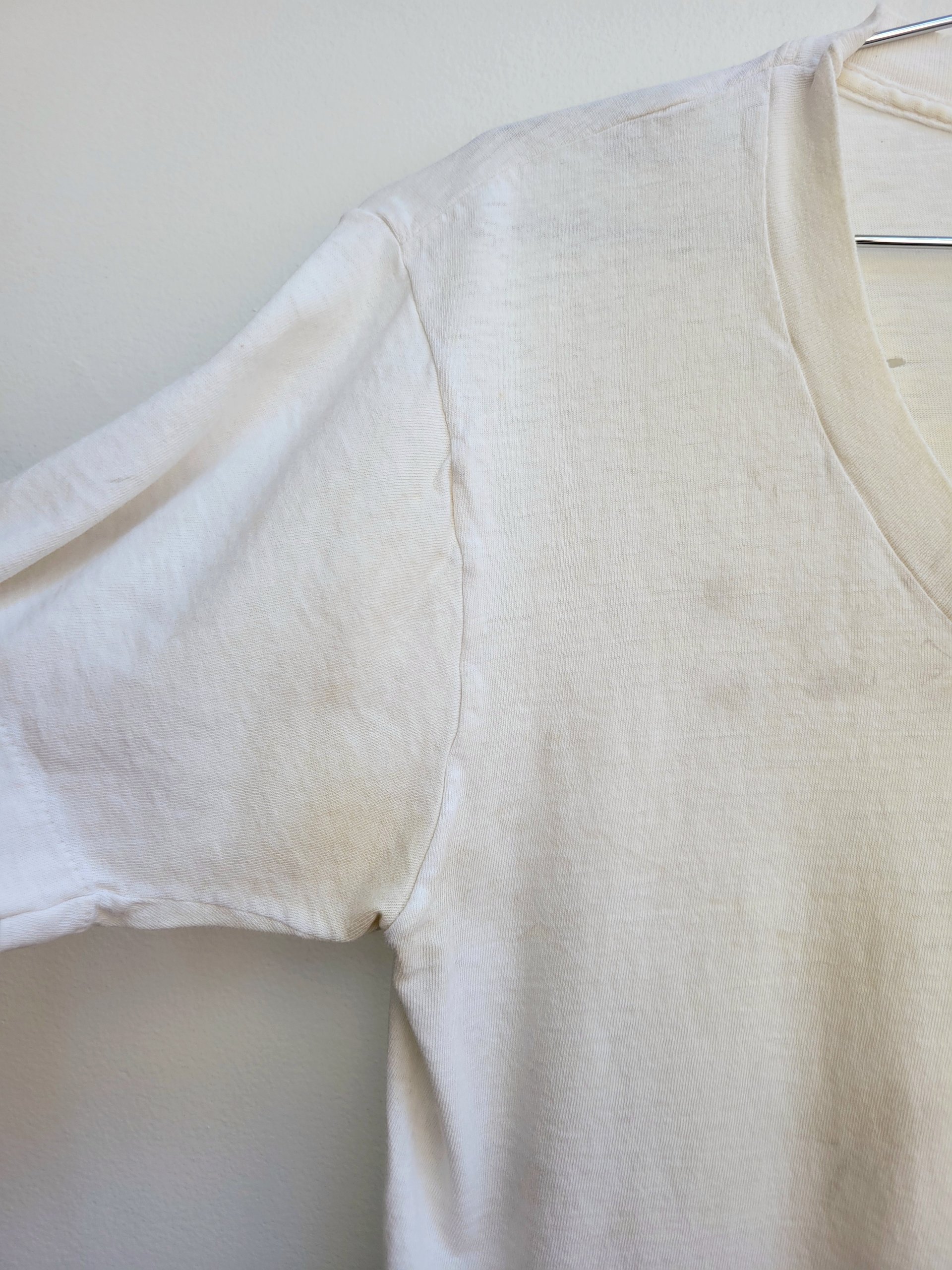 1970 thrashed white tee shirt, size small