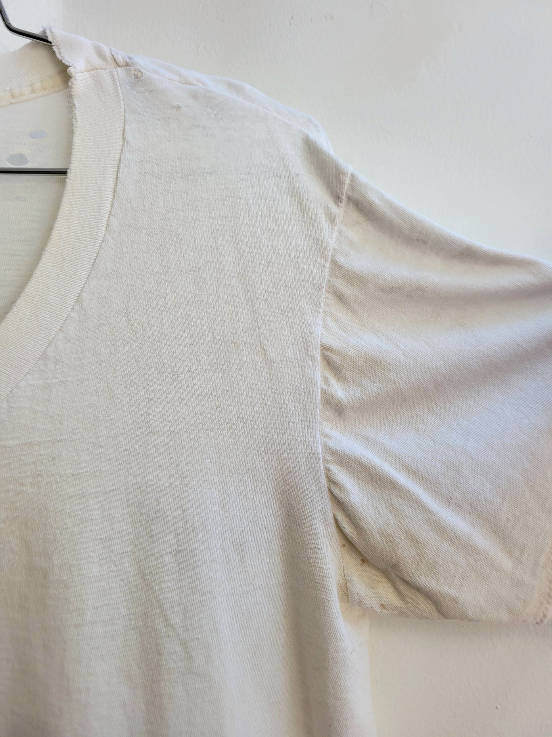 1970 thrashed white tee shirt, size small