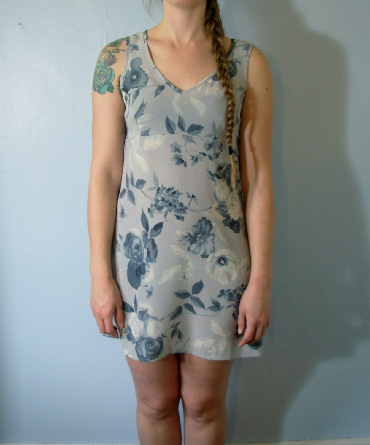 Vintage 90's light blue floral babydoll mini dress, grunge dress, empire waist, size medium