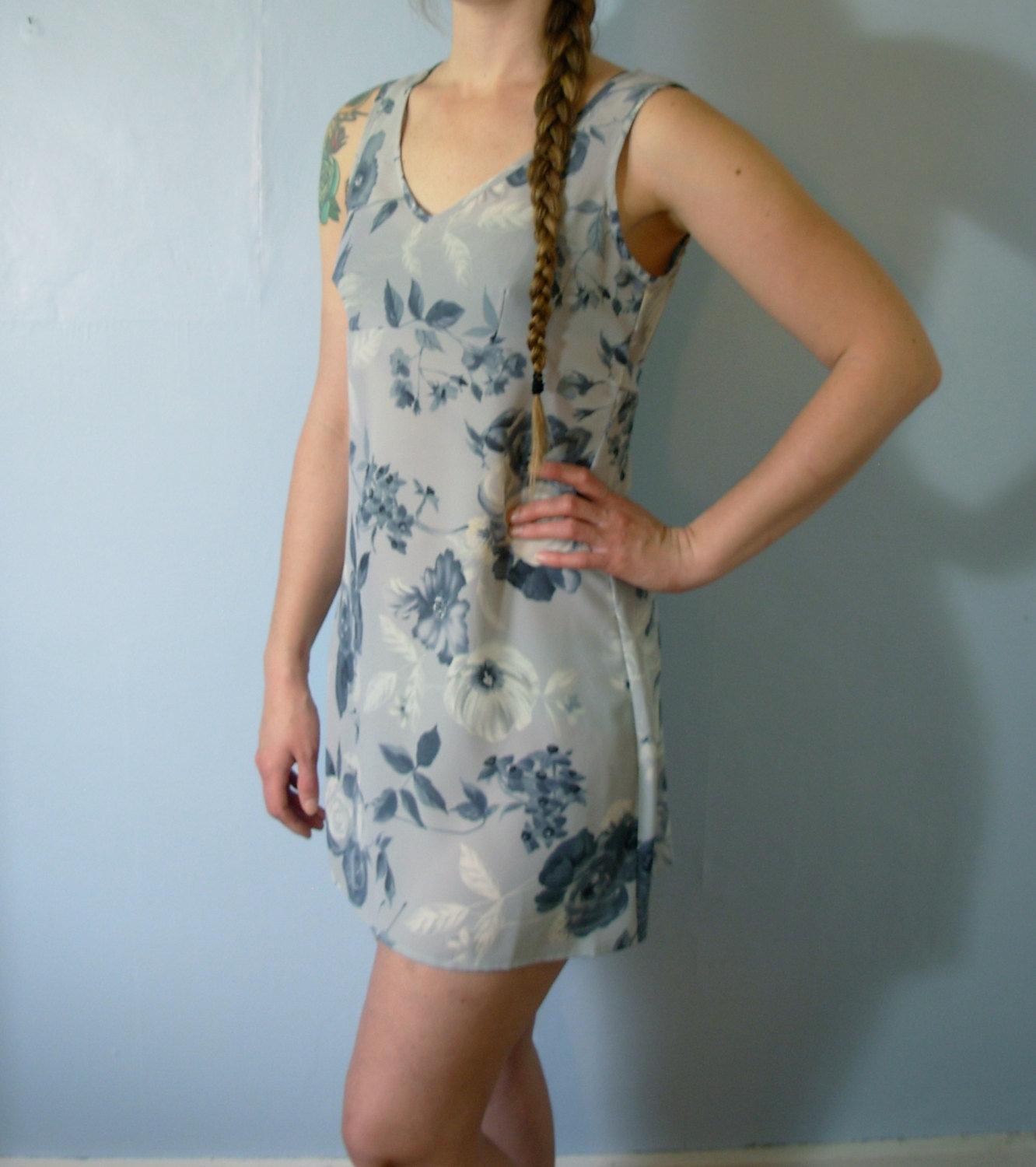 Vintage 90's light blue floral babydoll mini dress, grunge dress, empire waist, size medium
