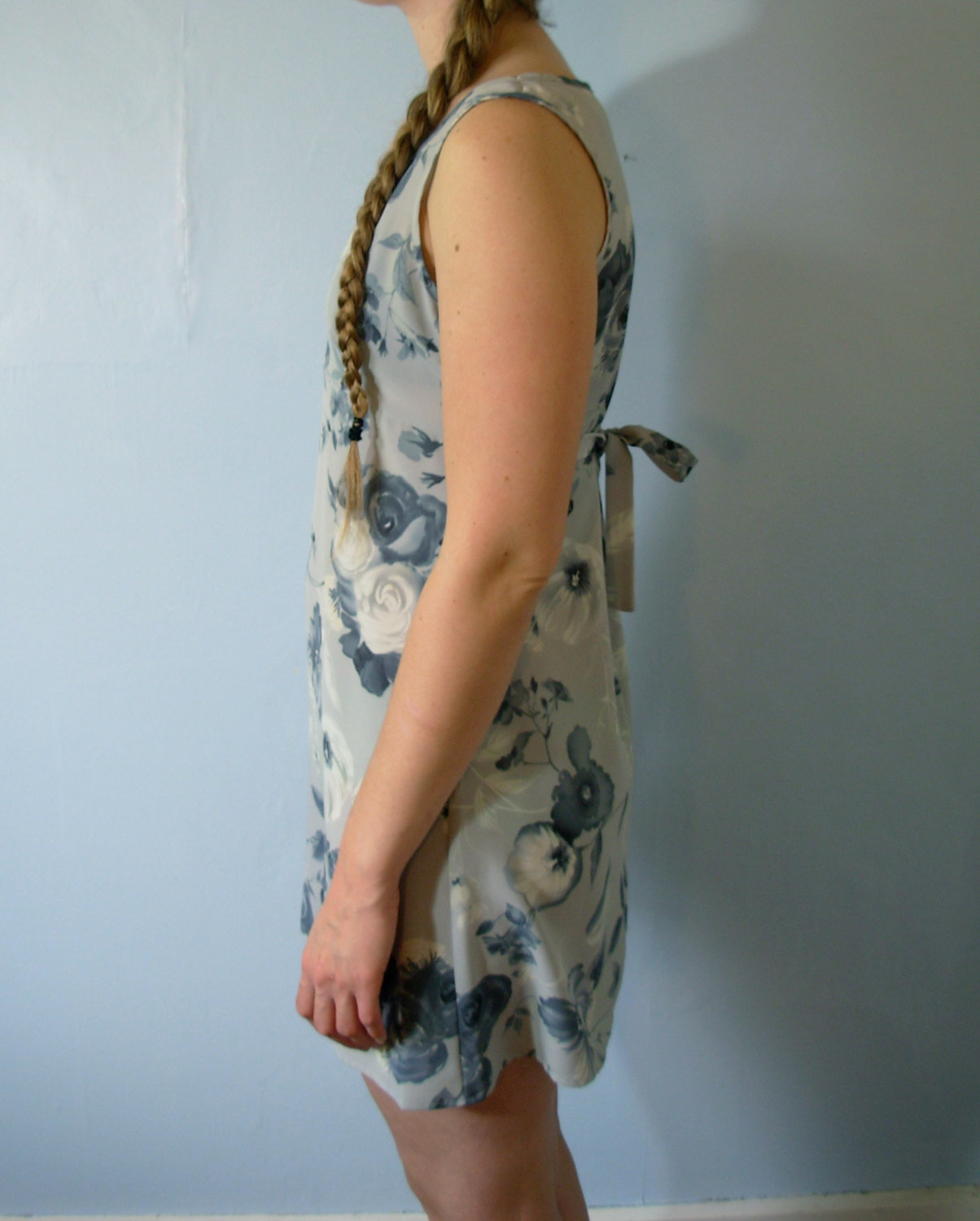 Vintage 90's light blue floral babydoll mini dress, grunge dress, empire waist, size medium