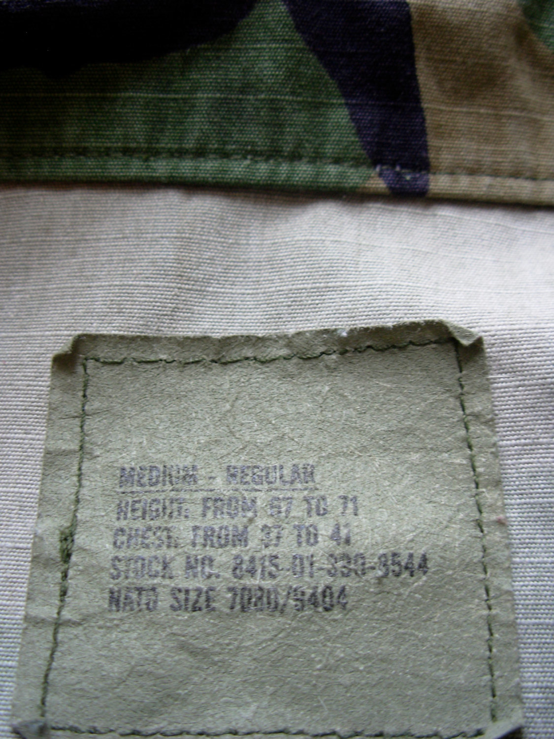 Vintage 90's distressed grunge camo jacket, military camo shirt, army camouflage fatigues, size medium - regular